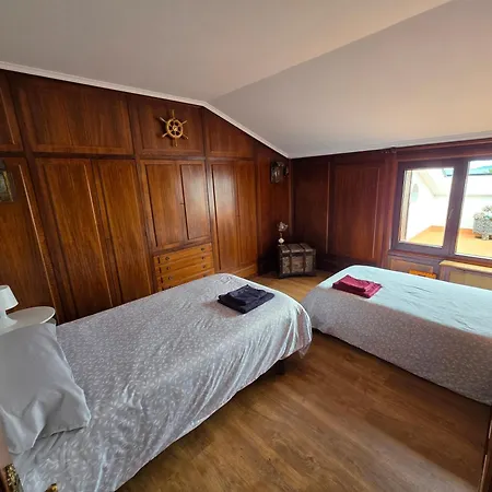 Precioso Atico Frente A La Playa De Santa Cristina Lägenhet